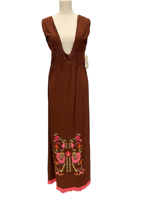 Dresses & Skirts - UNCLE FRANK Ivy Jane Woman V-neckline floral embroidery XL NWT